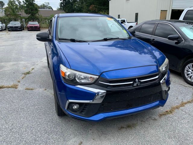 2019 Mitsubishi Outlander Sport LE photo 3