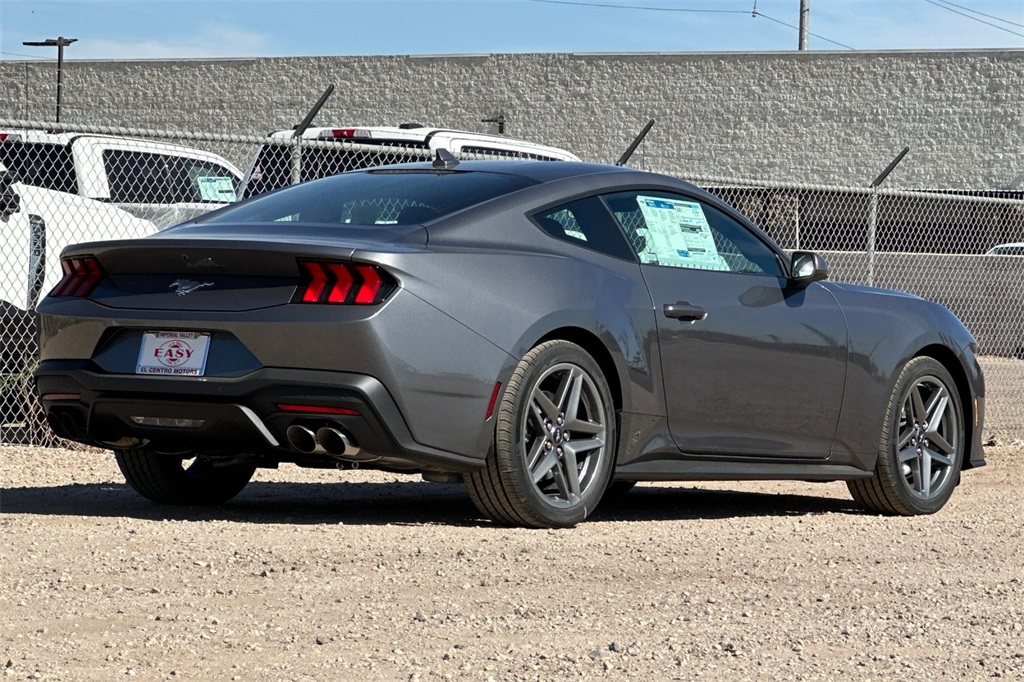 2026 Ford Mustang EcoBoost photo 4