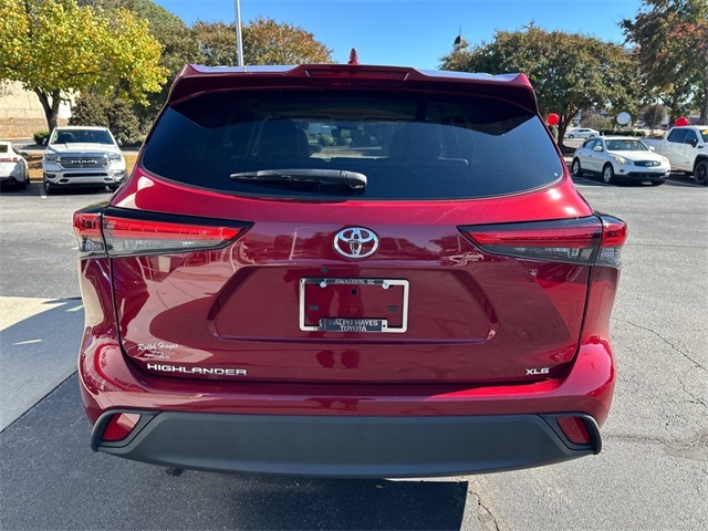2023 Toyota Highlander XLE photo 4