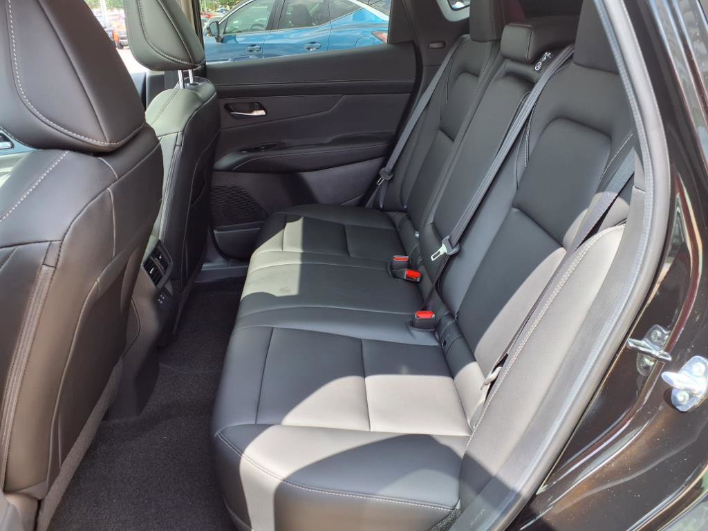 2025 Nissan Murano SL photo 6