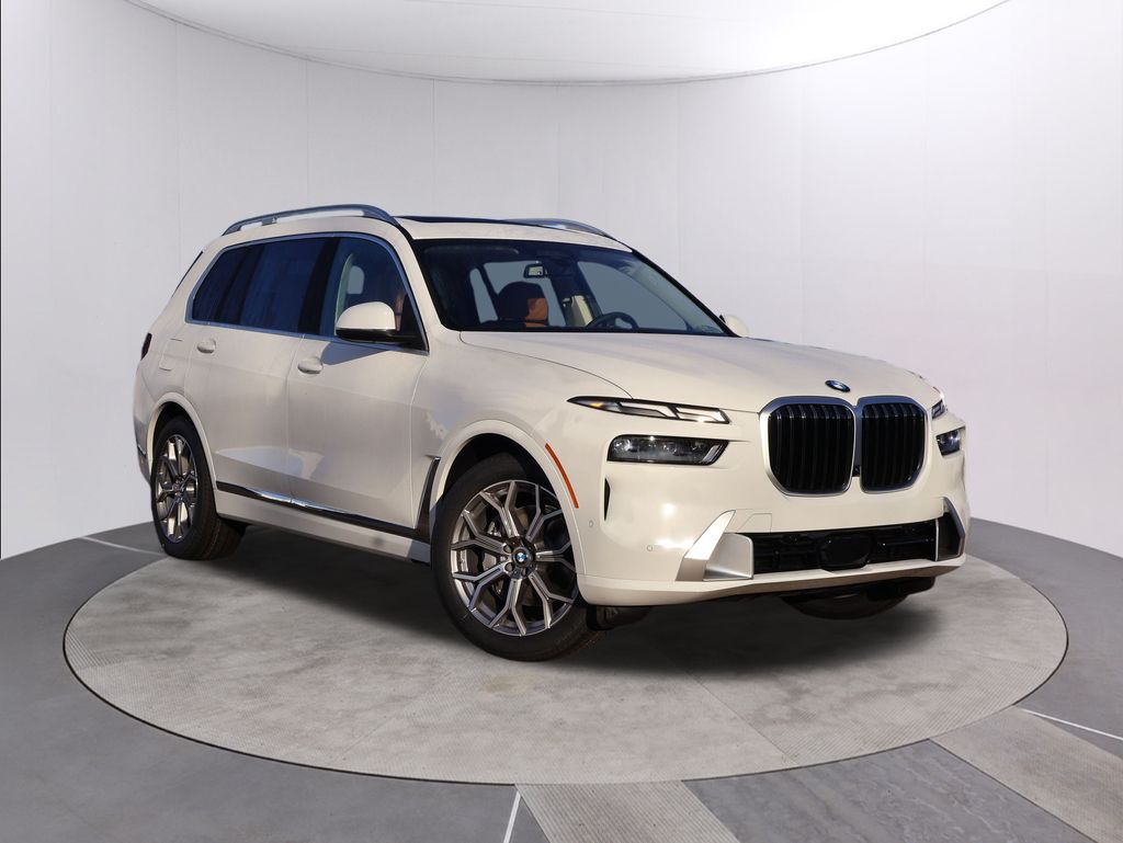 2026 BMW X7 40i's photo