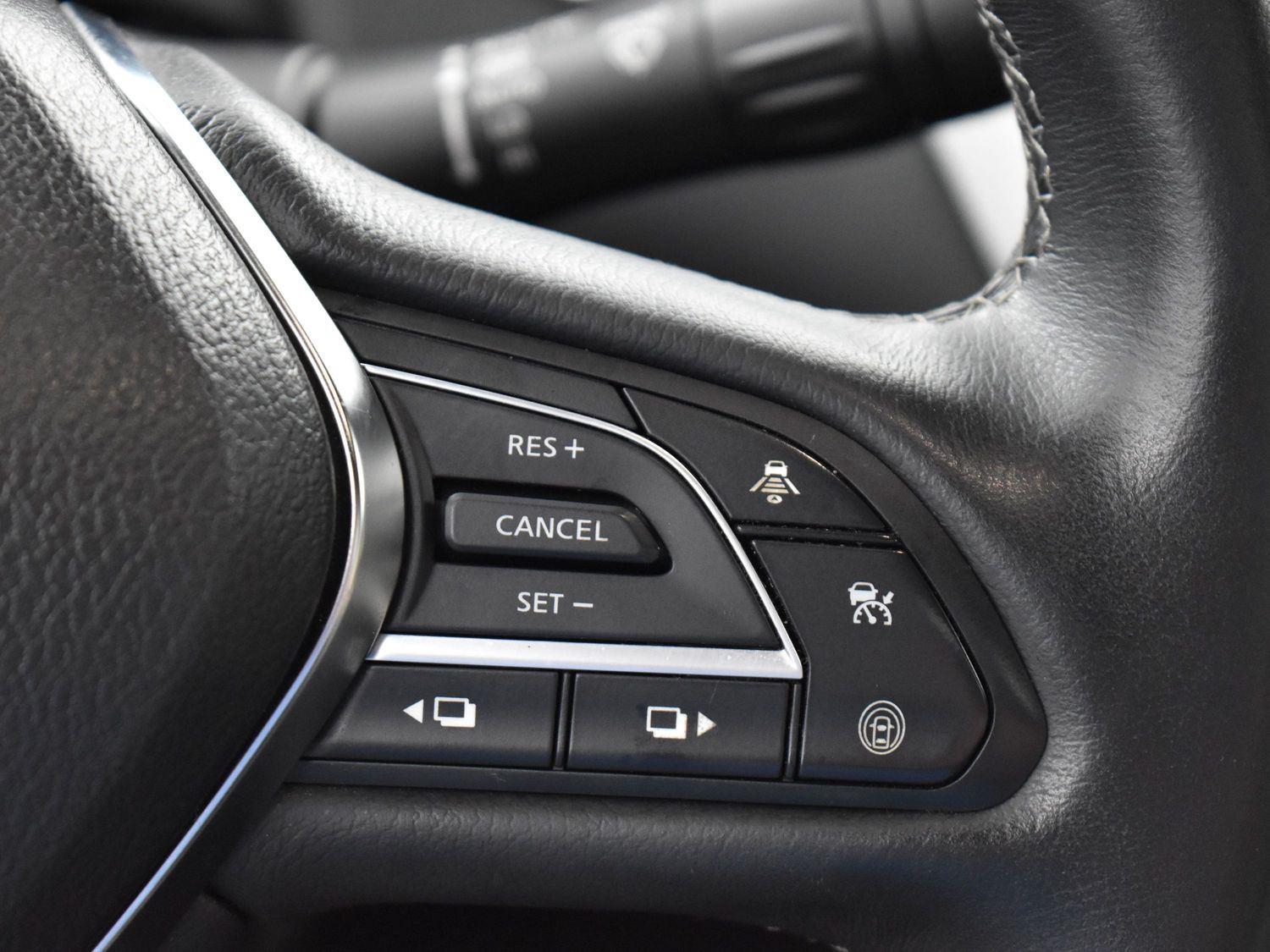 2021 Infiniti Q60 3.0t Luxe photo 16