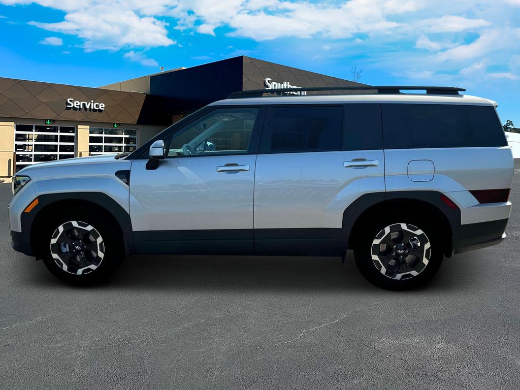 2025 Hyundai Santa Fe SEL photo 2