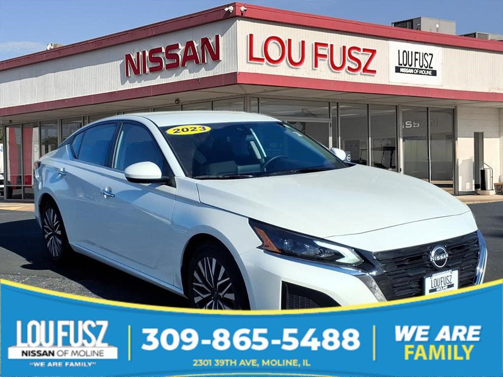 2023 Nissan Altima SV