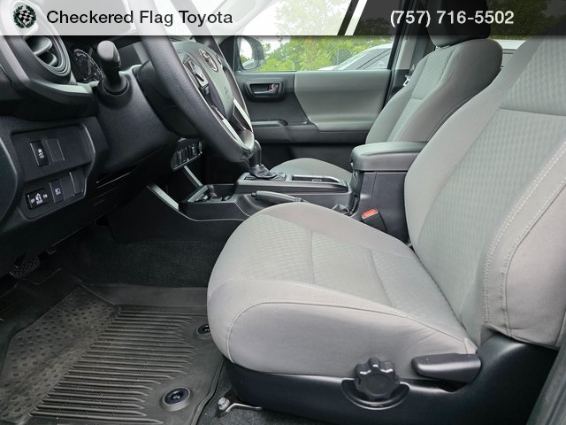 2023 Toyota Tacoma SR V6 photo 9