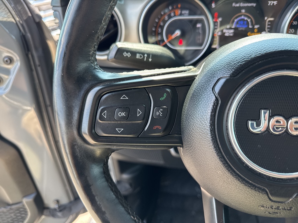 2021 Jeep Gladiator Willys photo 44