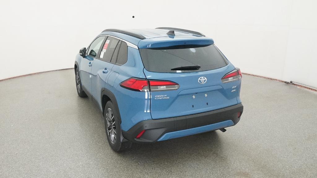 2026 Toyota Corolla Cross XLE photo 16