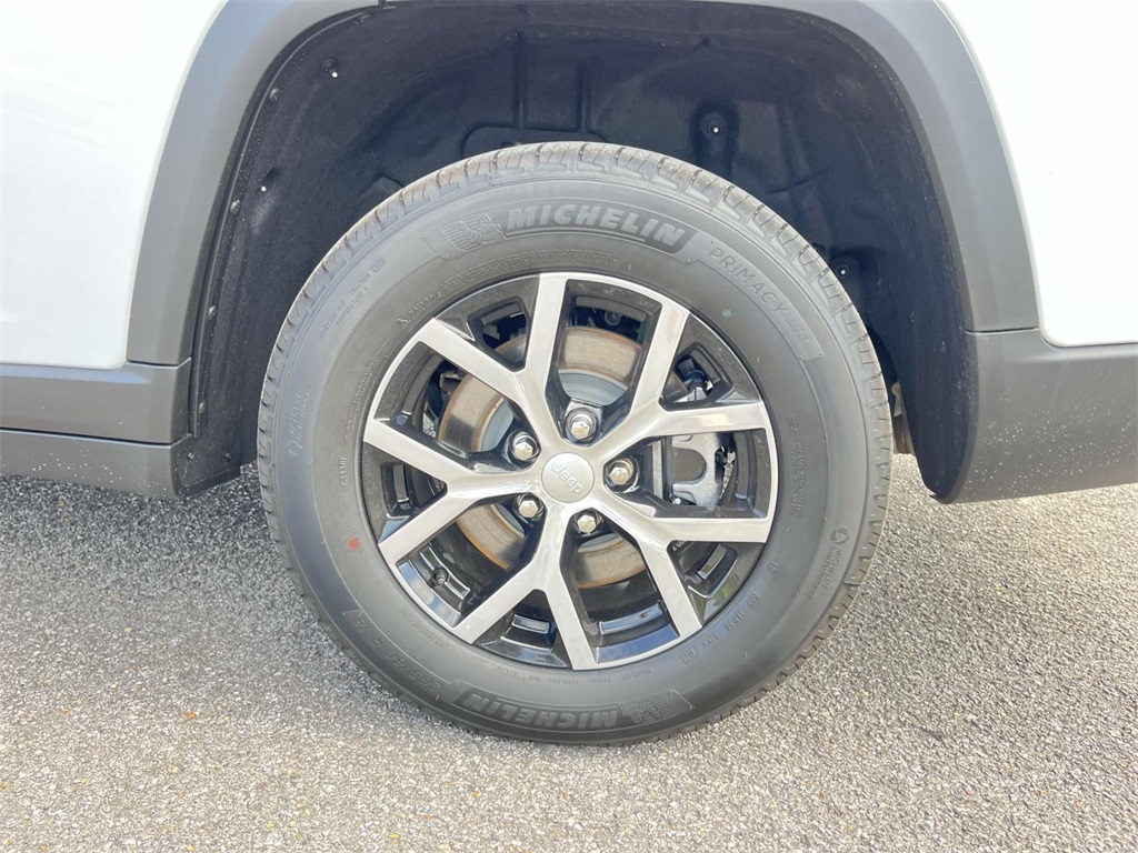 2025 Jeep Grand Cherokee Limited photo 10