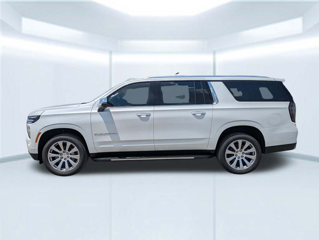 2025 Chevrolet Suburban Premier photo 2