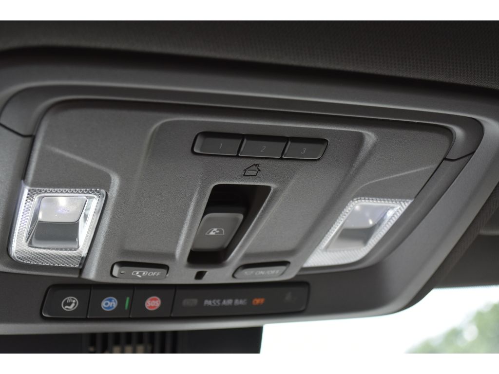 2025 Chevrolet Silverado 1500 RST photo 26
