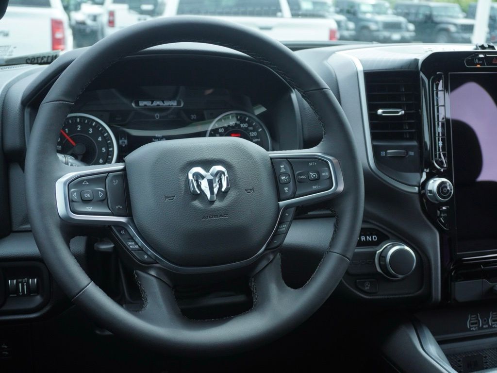 New 2026 Granite Crystal Metallic Clear-Coat Exterior Paint RAM Big Horn Night Edition image 28