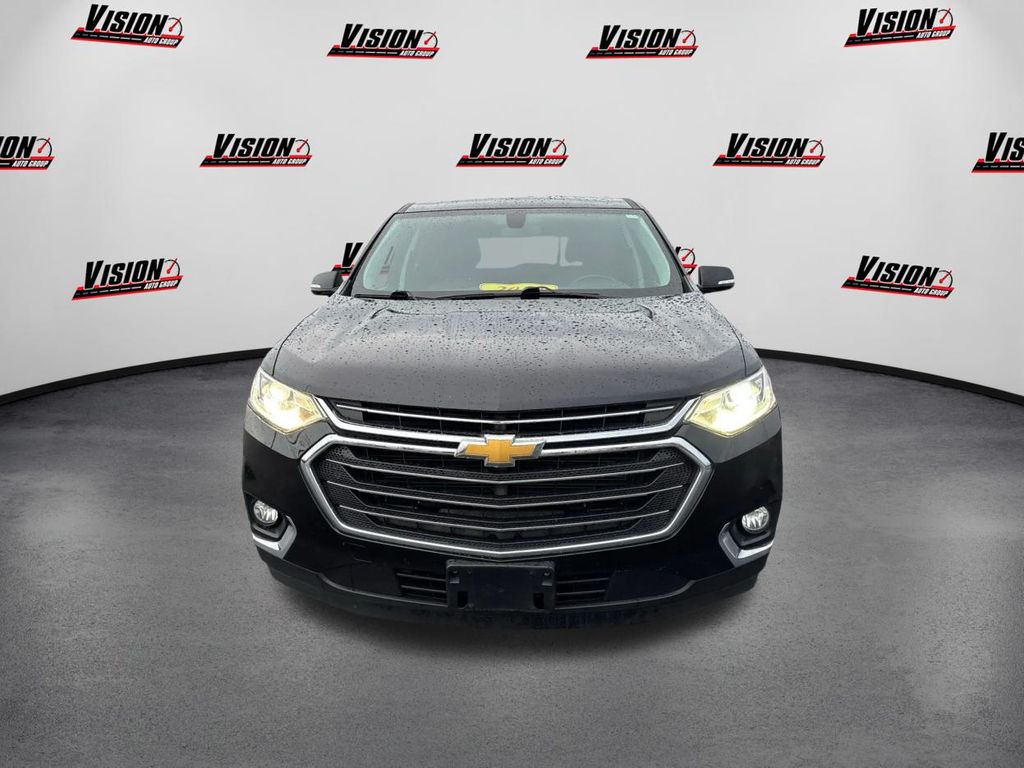 2019 Chevrolet Traverse photo 2