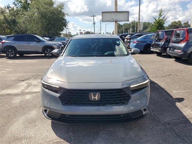 2025 Honda Accord Hybrid Touring photo 4