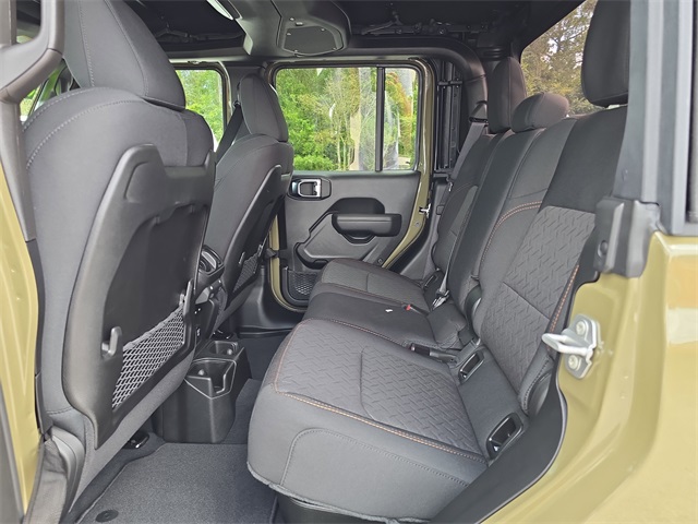 2025 Jeep Gladiator Mojave photo 11