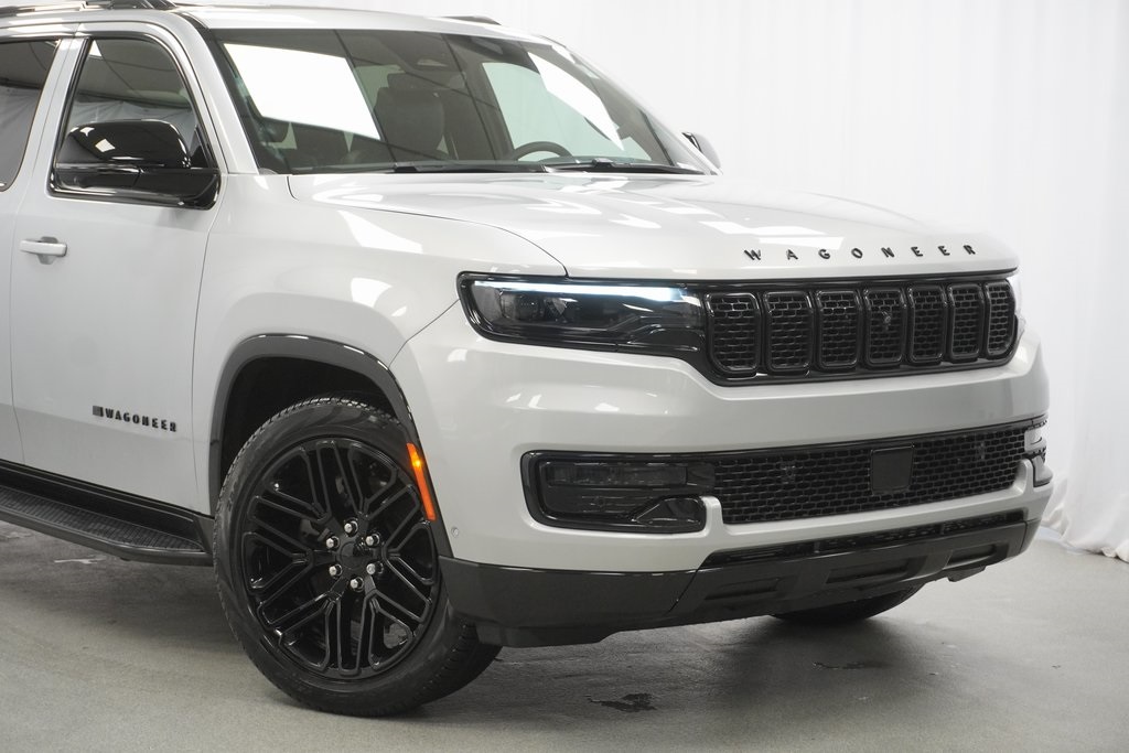 2024 Jeep Wagoneer Series II Carbide photo 2