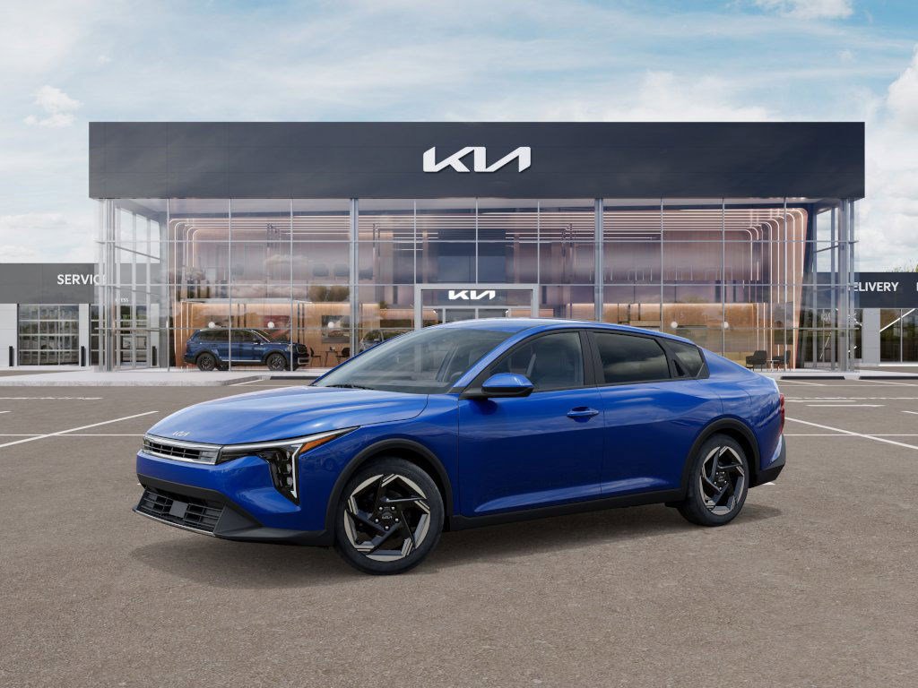 2025 Kia K4 EX photo 3