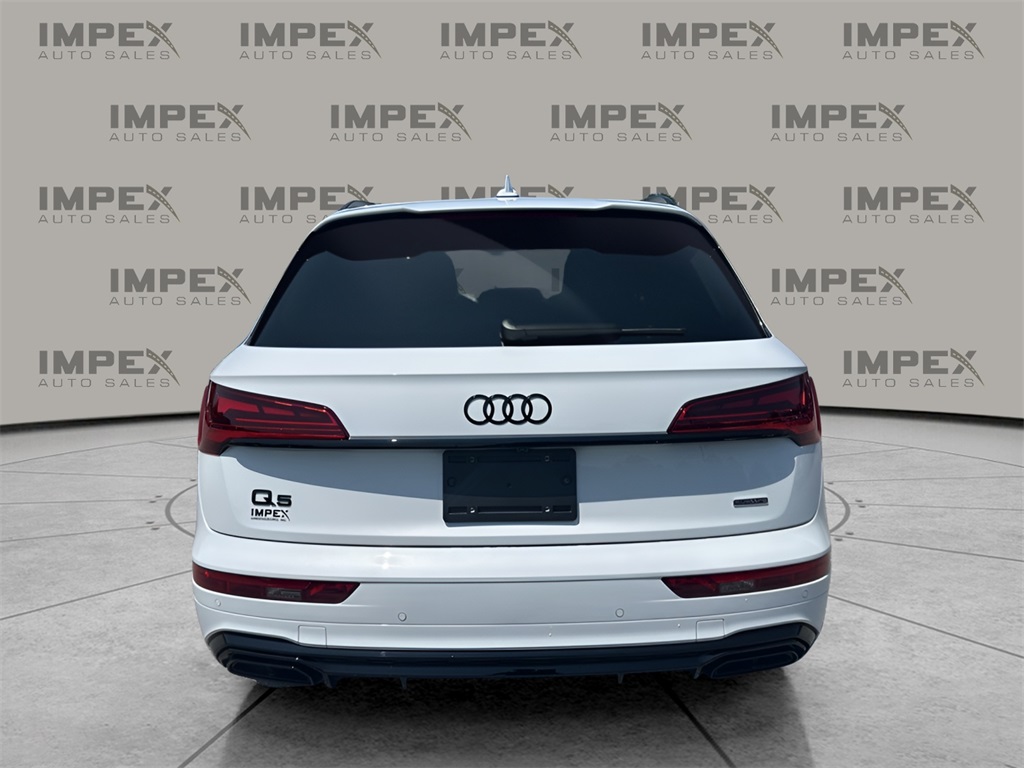 2024 Audi Q5 55 Premium Plus photo 4