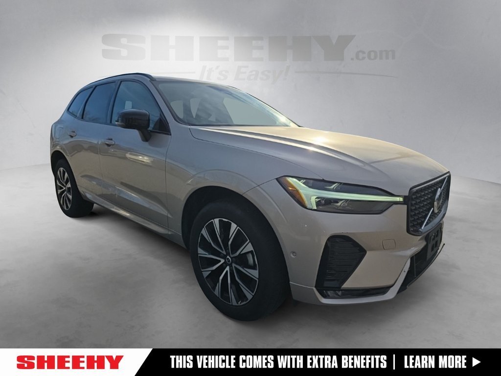 2025 Volvo XC60 Plus's photo