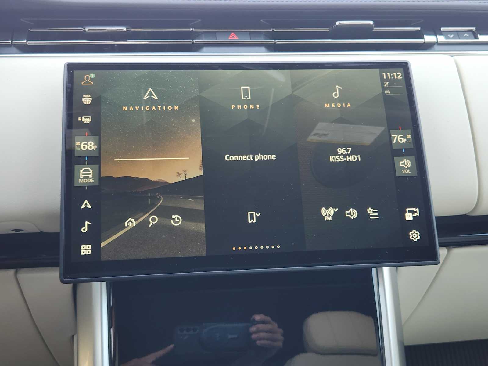 2025 Land Rover Range Rover SE photo 14