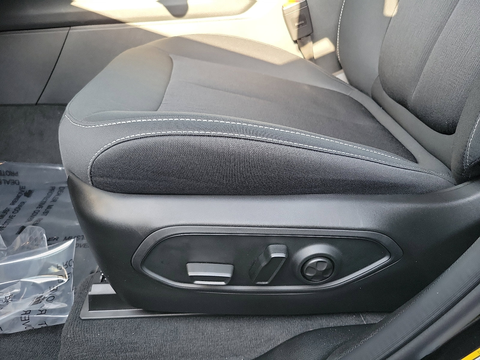 2025 Jeep Grand Cherokee Laredo X photo 11