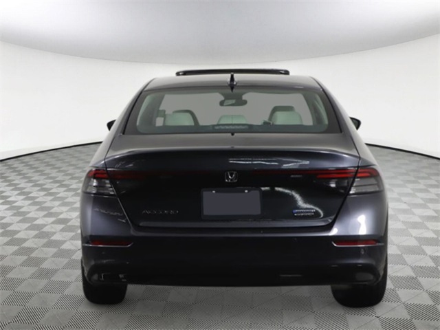 2025 Honda Accord Hybrid Touring photo 4