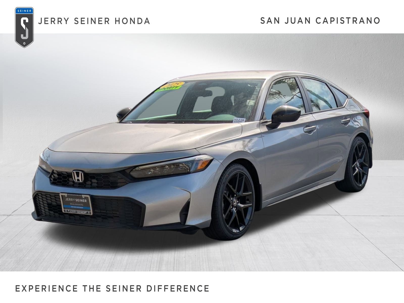 2025 Honda Civic Hatchback Sport's photo