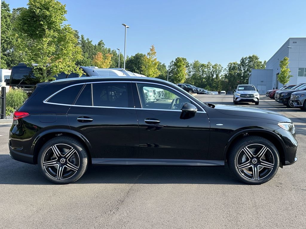 2025 Mercedes Benz GLC 350e 4MATIC photo 9