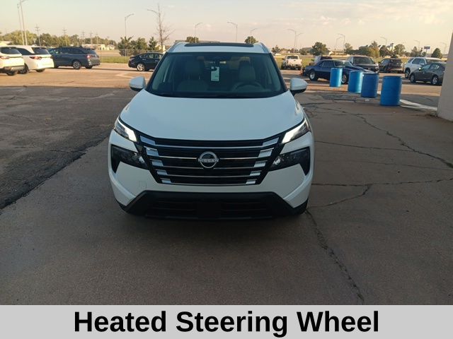 2026 Nissan Rogue SV photo 5