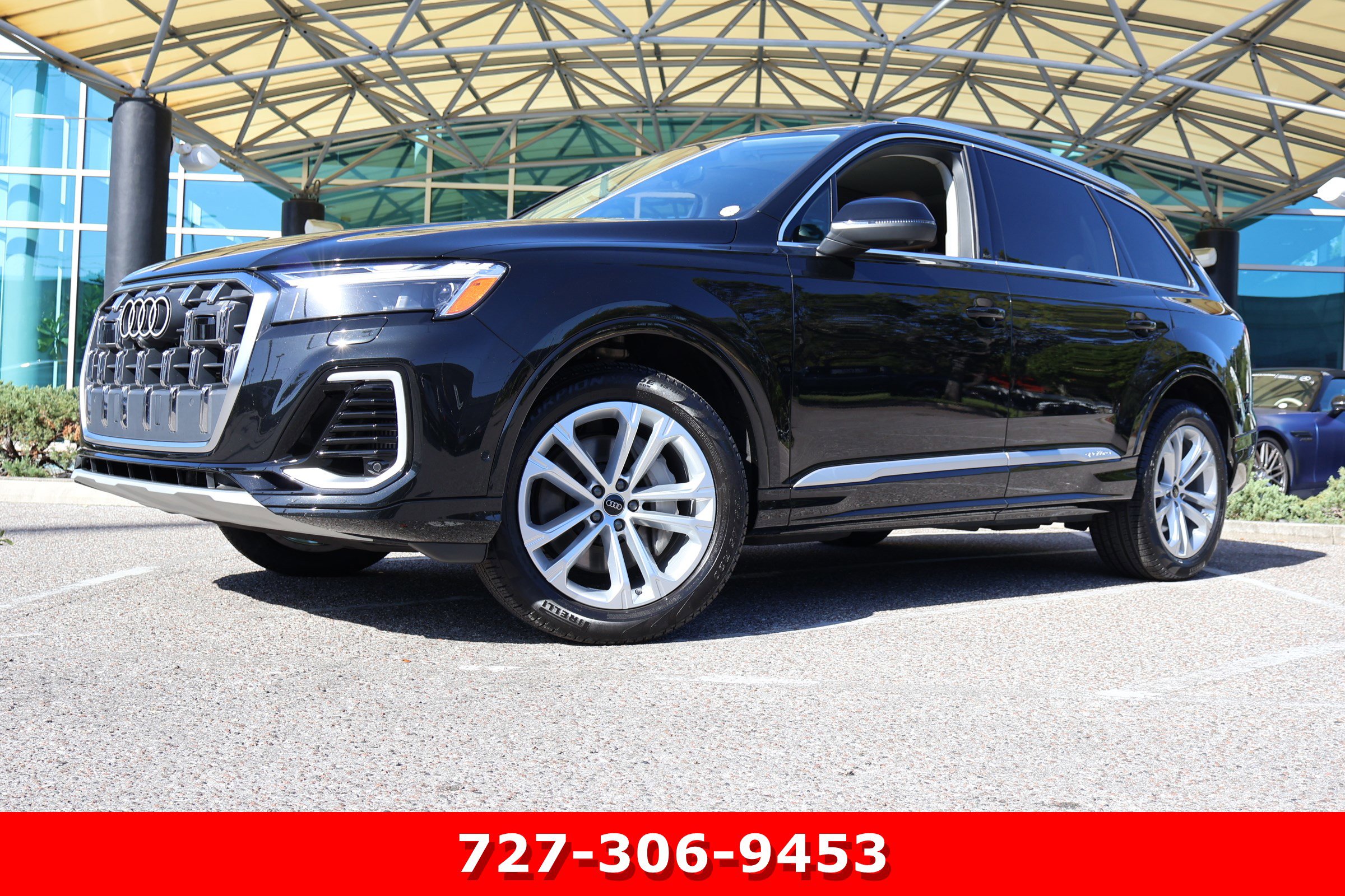 2025 Audi Q7 Premium Plus's photo