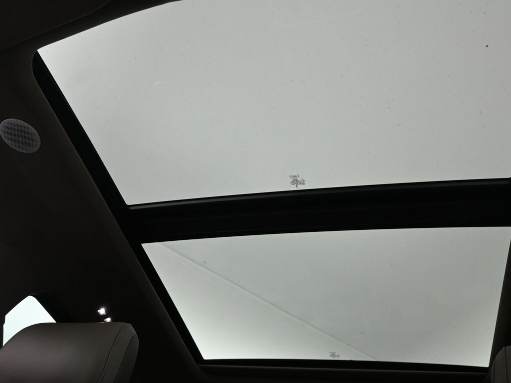 2024 Ford F-150 Platinum photo 15