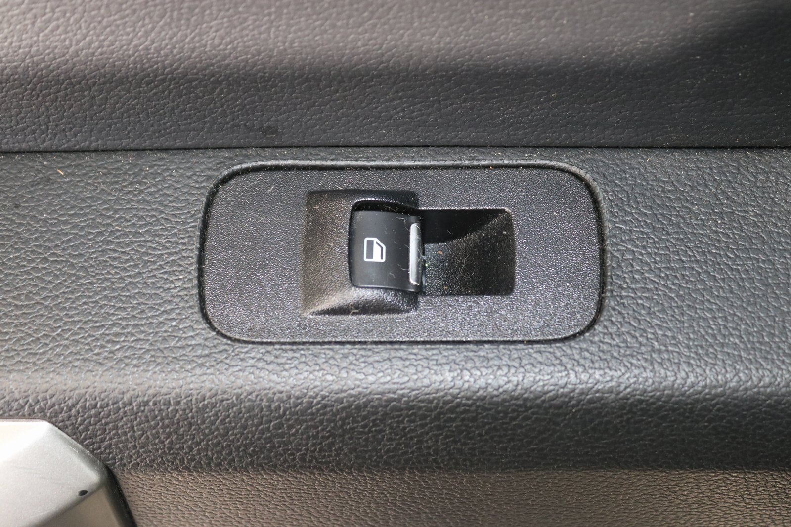 2020 Ford F-150 Lariat photo 15