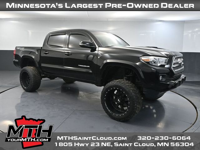 2017 Toyota Tacoma TRD Sport