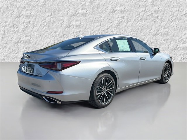 2025 Lexus ES 350 photo 3