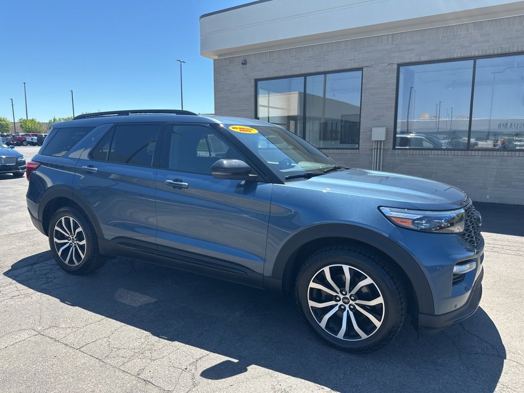2020 Ford Explorer ST photo 2