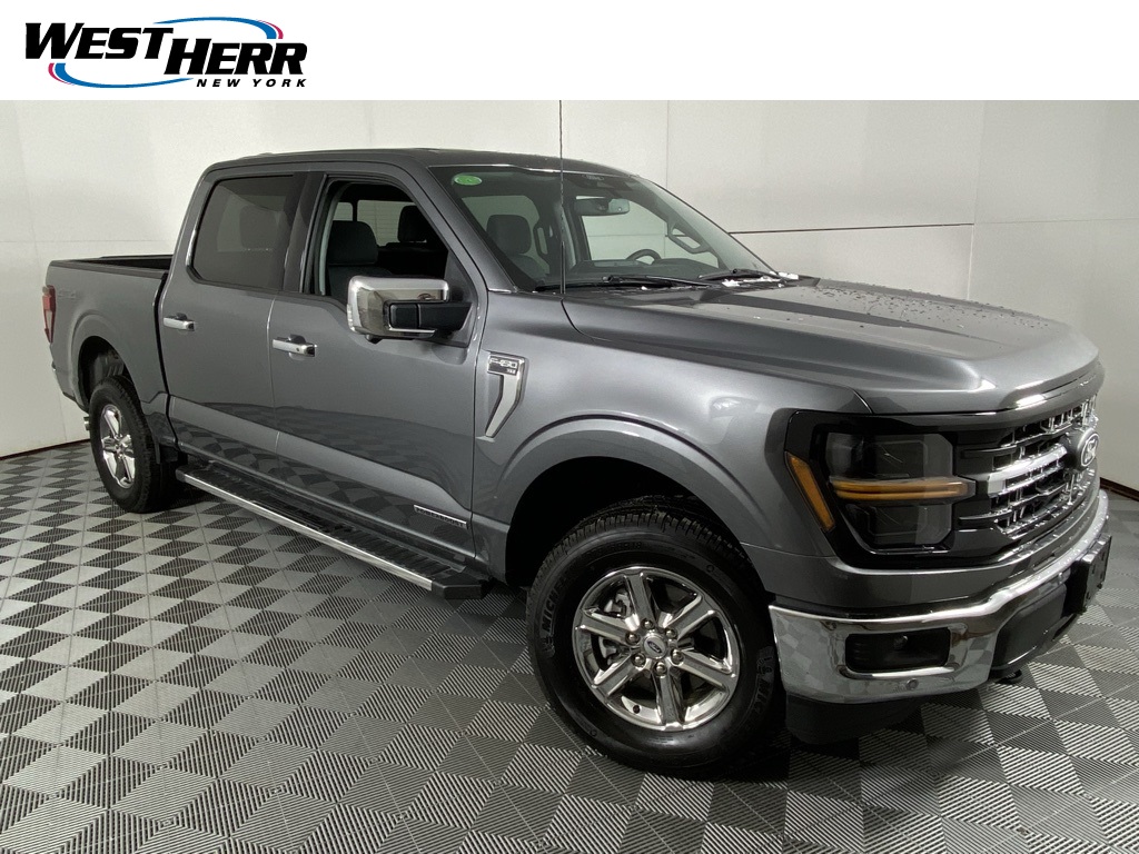 2025 Ford F-150 XLT's photo