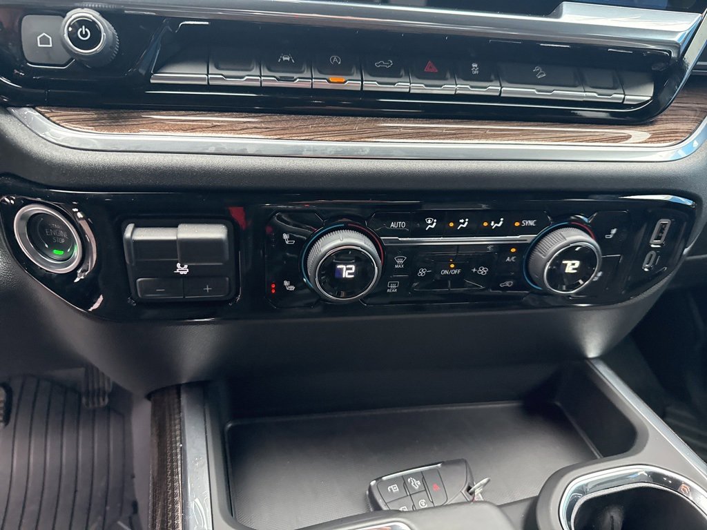 2025 Chevrolet Silverado 1500 LT photo 29