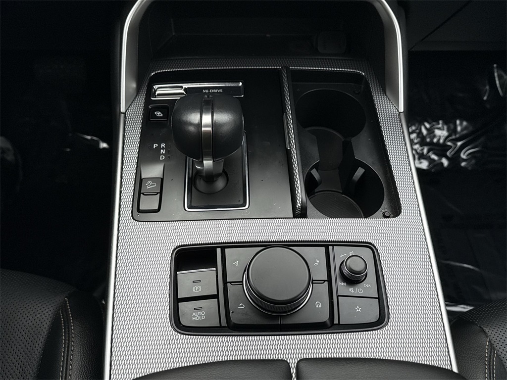 2024 MAZDA CX-90 - Image 18