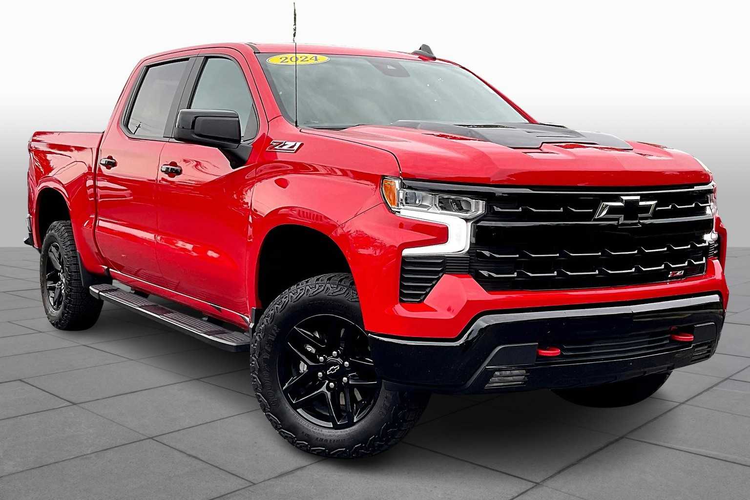2024 Chevrolet Silverado 1500 LT Trail Boss photo 2