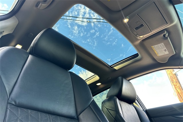 2021 Nissan Maxima Platinum photo 19