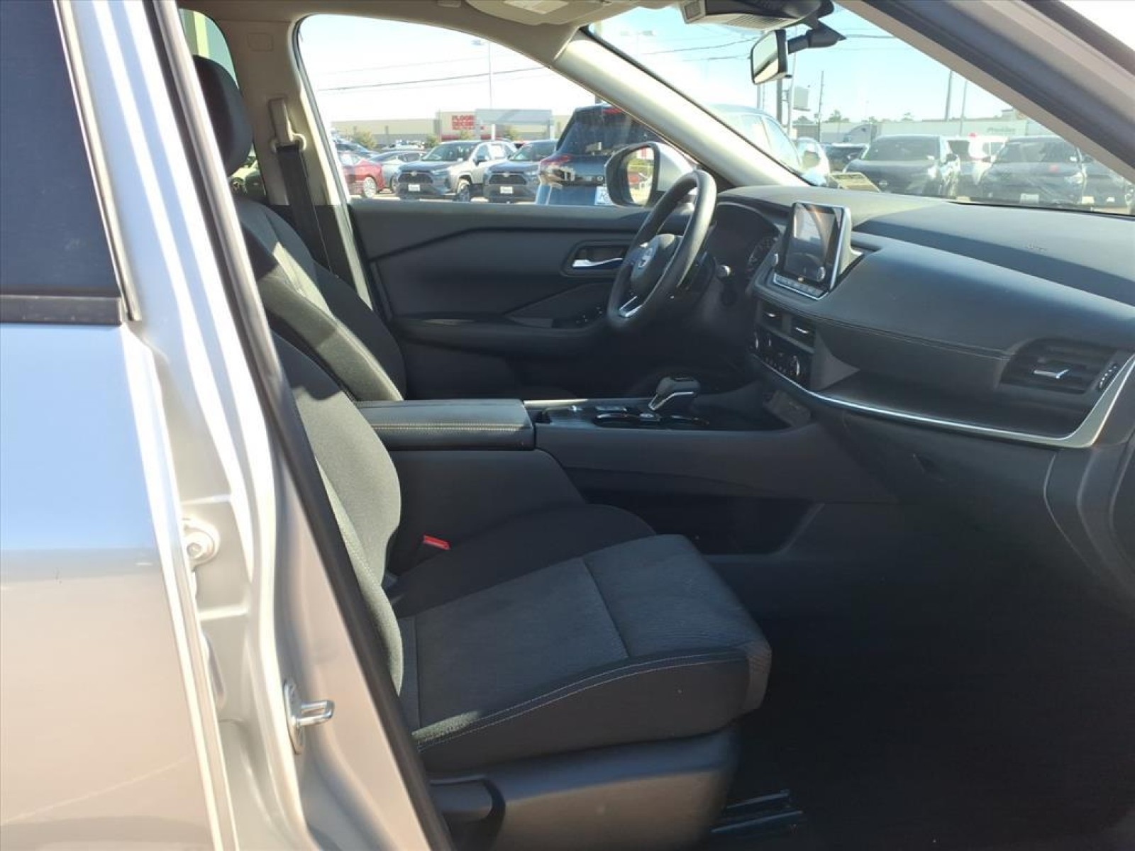 2024 Nissan Rogue SV Silver at Robbins Nissan