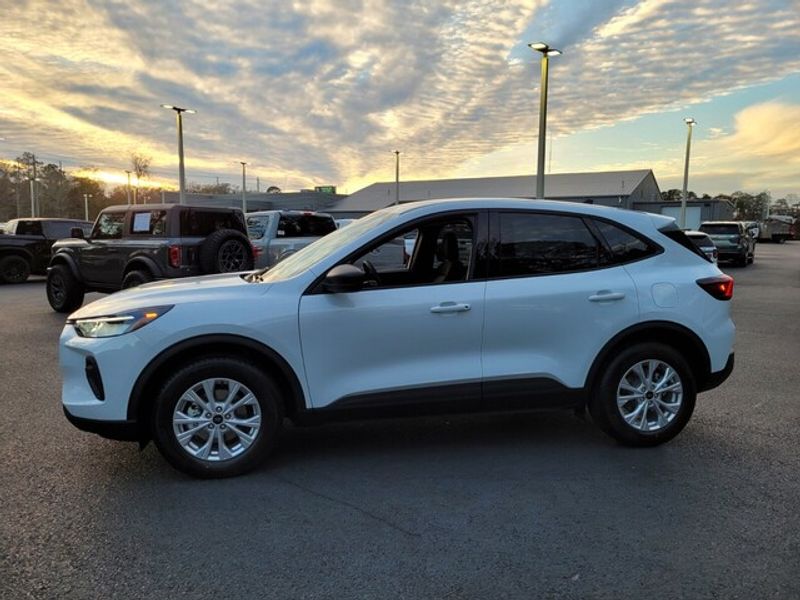 2025 Ford Escape Active photo 3