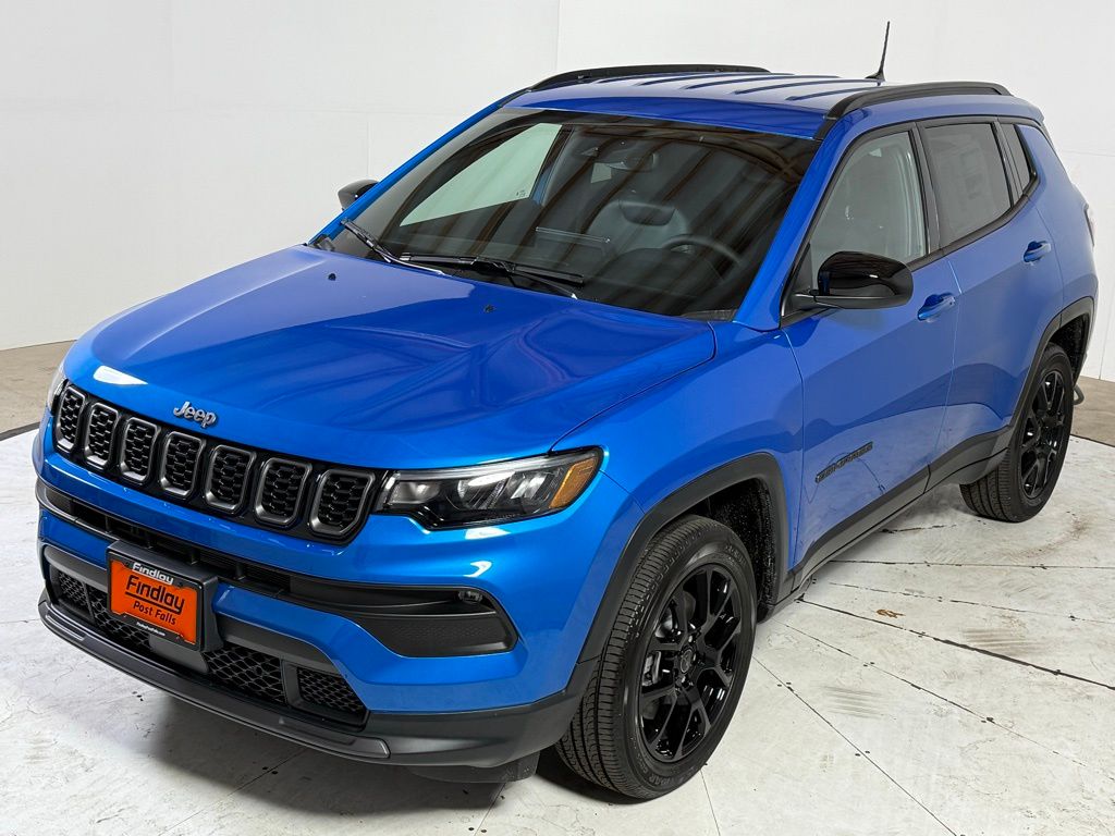 2026 Jeep Compass Latitude photo 3