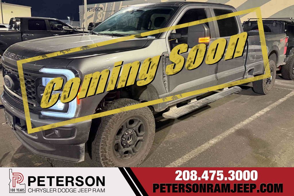 2023 Ford F-350 Super Duty XL's photo
