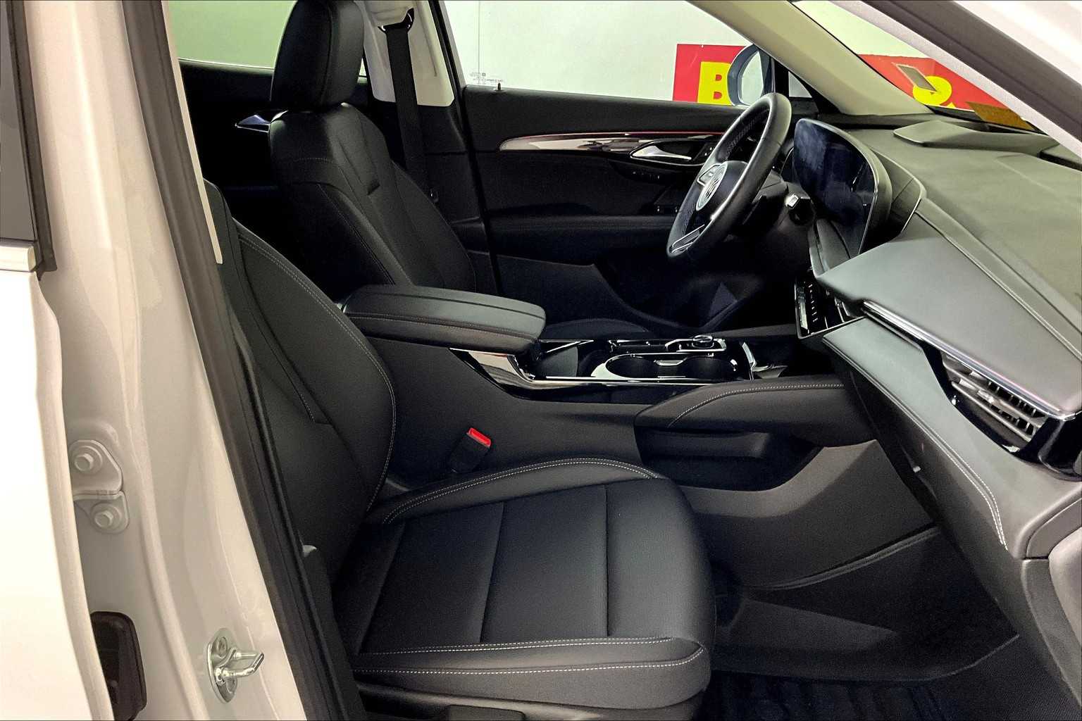 2025 Buick Envision Preferred photo 4