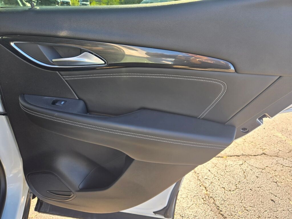2021 Buick Envision Preferred photo 8