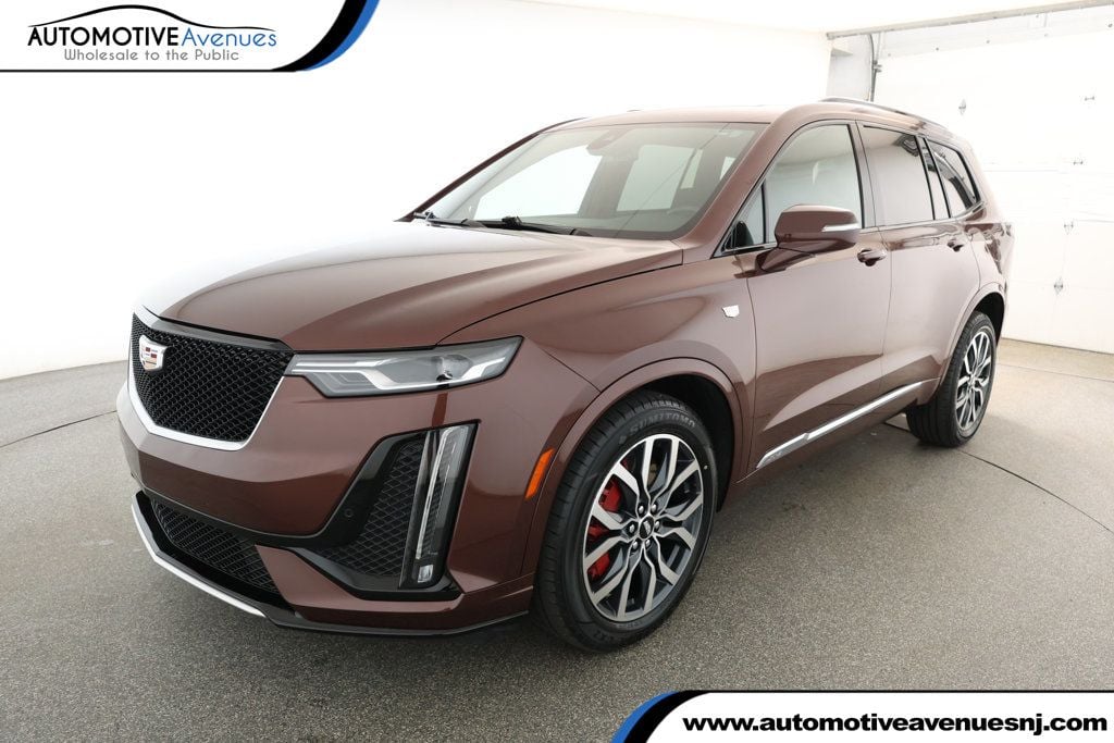 2022 Cadillac XT6