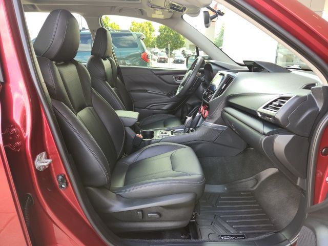 2021 Subaru Forester Touring photo 19