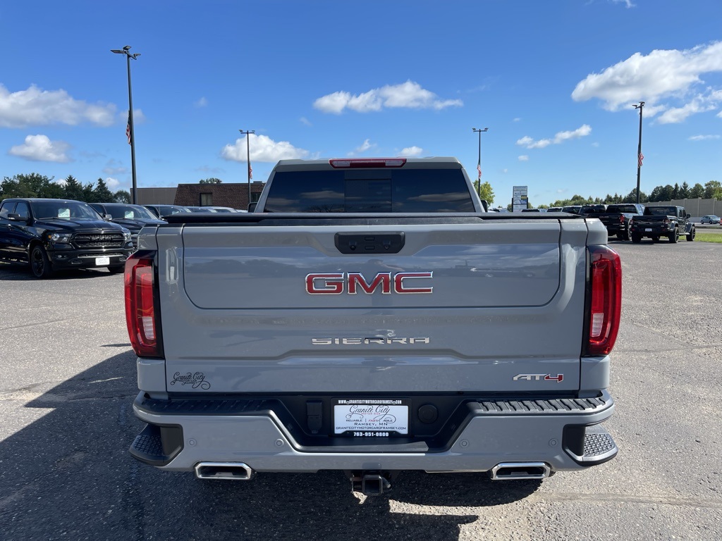 2024 Gmc Sierra AT4 photo 4