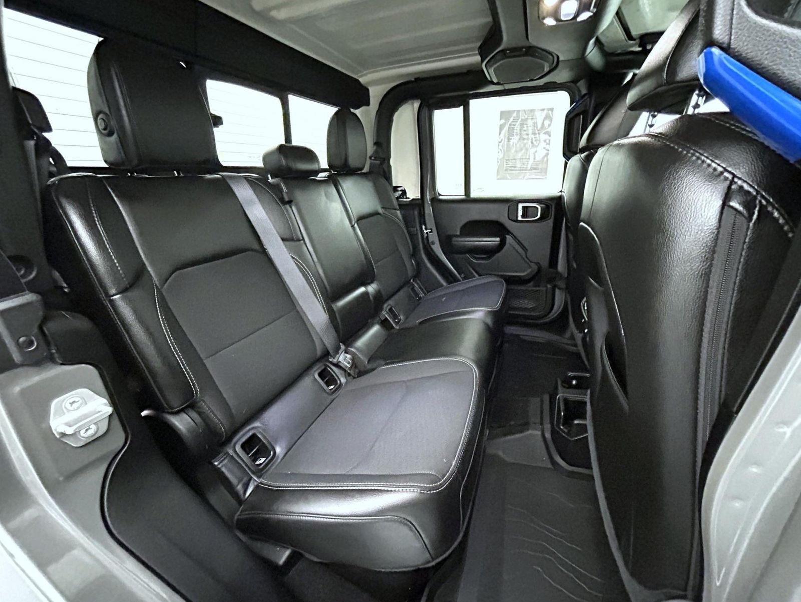 2021 Jeep Gladiator Freedom photo 18