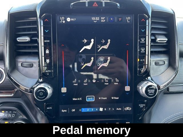 2022 Ram 1500 Limited photo 13